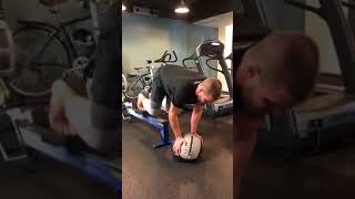 Stephen Amell / Facebook video / 08.20.2018