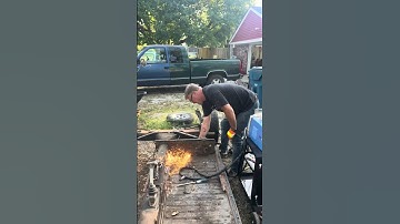 Why is there a Volkswagen in my yard?? #vw #squareback #type3 #variant