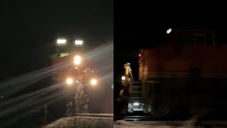 Multiple 70 mph BNSF trains flying through the night ft BNSF Z trains & Stack trains!! 2/23/25