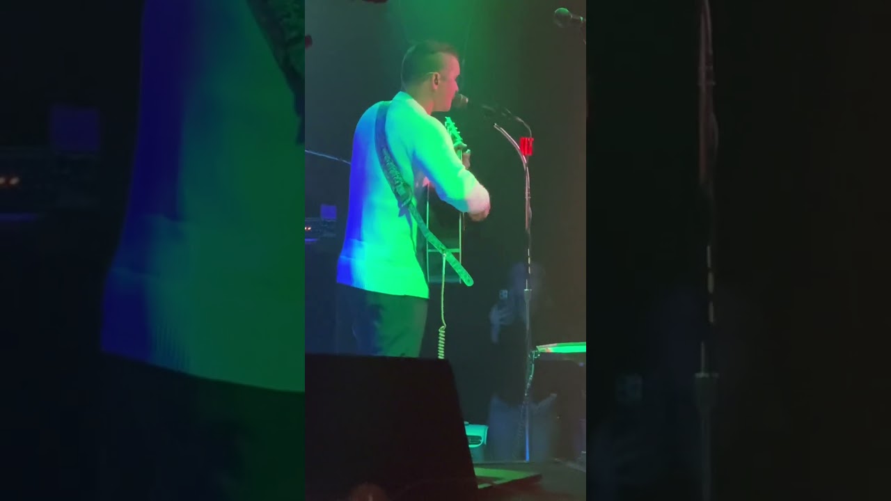 Колтон Мур | Татуированная сигарета | Проигрыватель | Октябрь 2025