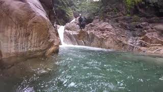 Coast-Mountain-Guides-Canyoneering