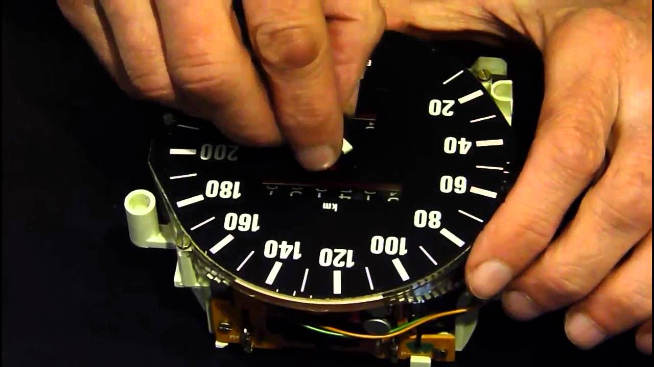 BMW E34 Speedometer Repair1 YouTube
