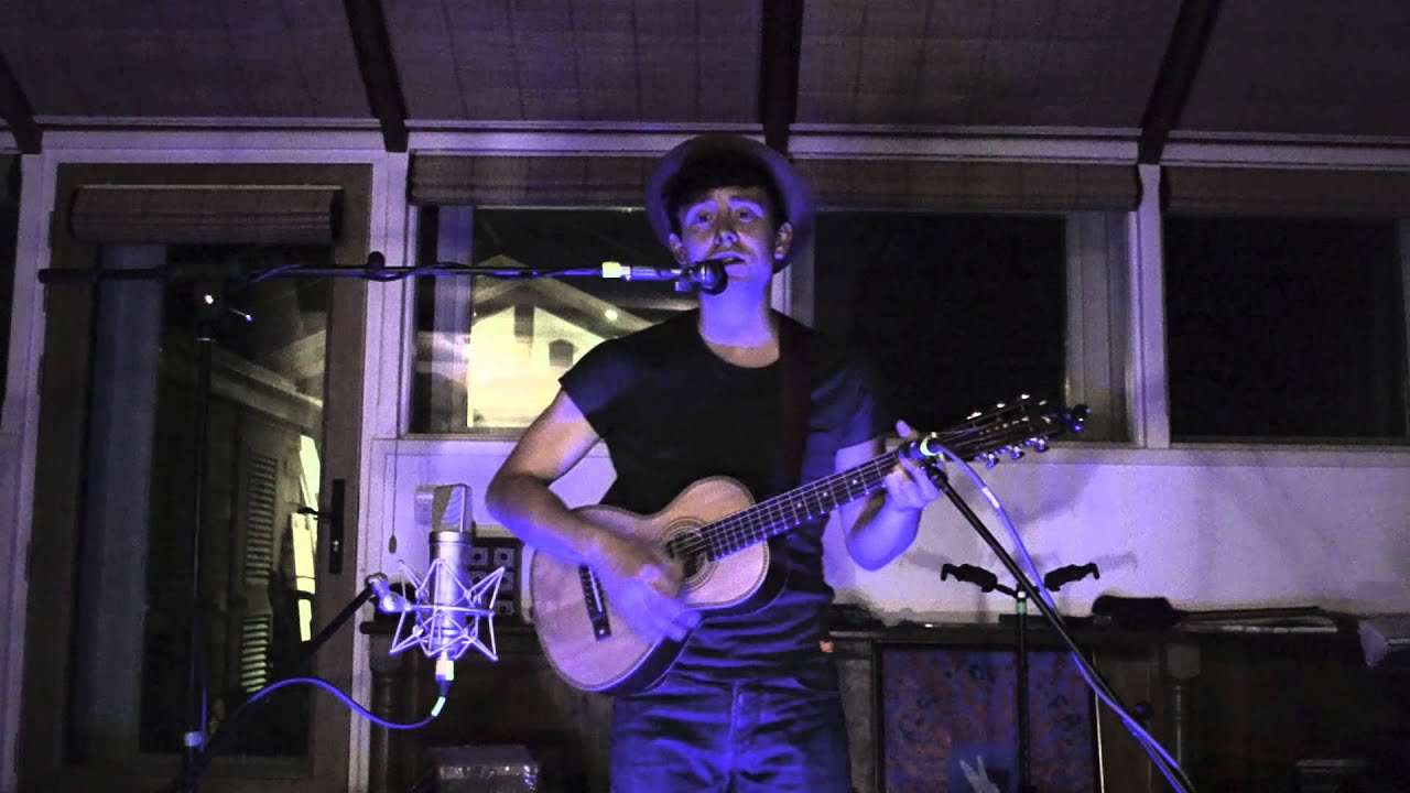 Lil' Chris   'Easy Way Out' (Acoustic)