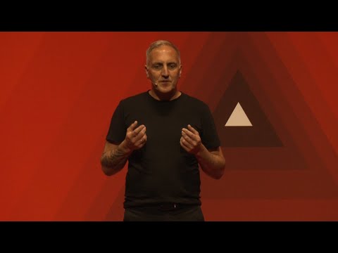 Warum wird Mehrsprachigkeit an Schulen als Defizit betrachtet? | Timm Albers | TEDxBolzano Episode cover