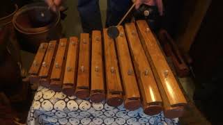 竹ガムラン10鍵（竹琴/バラフォン）