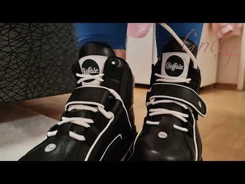 Wie schnüre ich Buffalo Boots