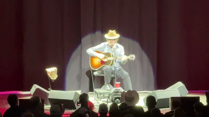 There’s a Tear in My Beer - Hank Williams Jr (Mansfield, MA 6/8/2024)