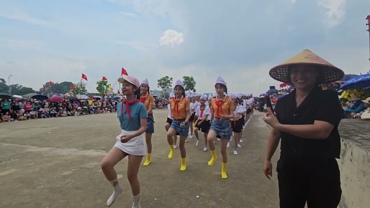 Thi Nghi Thức Đội Của Chi Đội Thôn Thượng, Xã Duy Phiên, Huyện Tam Dương, Tỉnh Vĩnh Phúc.