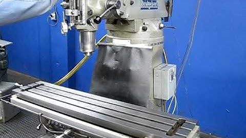 BRIDGEPORT 9" x 42" SERIES I VERTICAL MILLING MACHINE - X POWER FEED - DRO