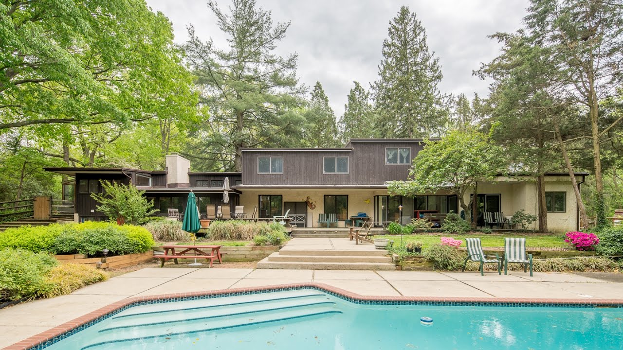 Cherry Hill NJ Home For Sale. HUNT TRACT. 1202 Cotswold Ln. YouTube