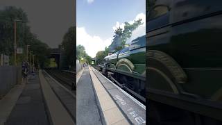 5043 Earl Of Mount Edgbe At Telford Central