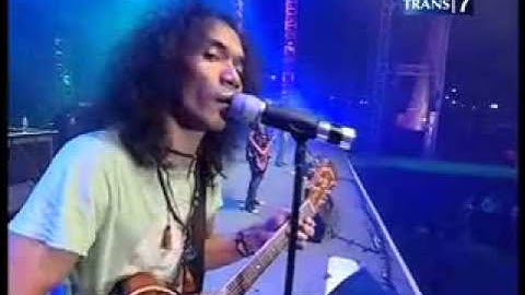 slank virus@konser ulang tahun slank ke 27 flv   YouTube