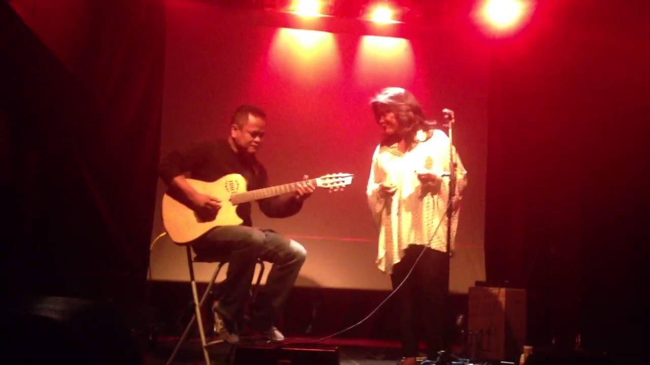 Ranomason'ankizy (live), Lalatiana