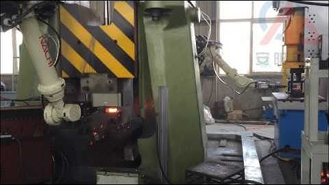 Robotic arm in an automatic production line and CNC Hydraulic Die Forging Hammer