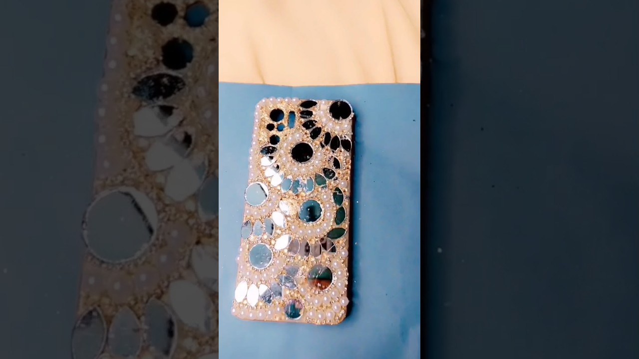 Old Mobile Cover Decoration 
