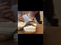 クリームいっぱい☁️エクレアを食べる✨