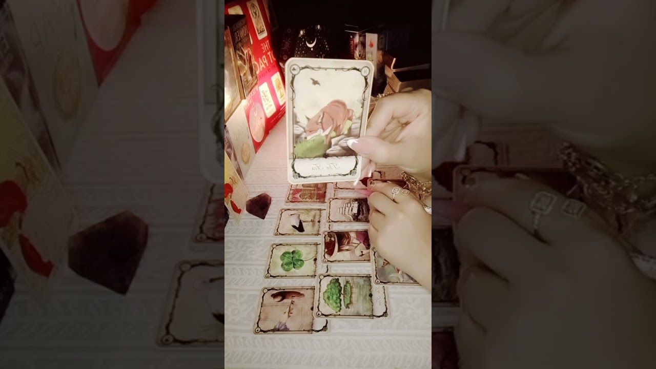 كيف يراك المحيط 🤩♥️ و ما رأيهم بك 🤔 ⁉️❣️#اكسبلور #cardreading #fortunetelling #tarotcardreading