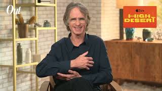 'High Desert' Director Jay Roach on the Opening Scene & Choosing incredible talent