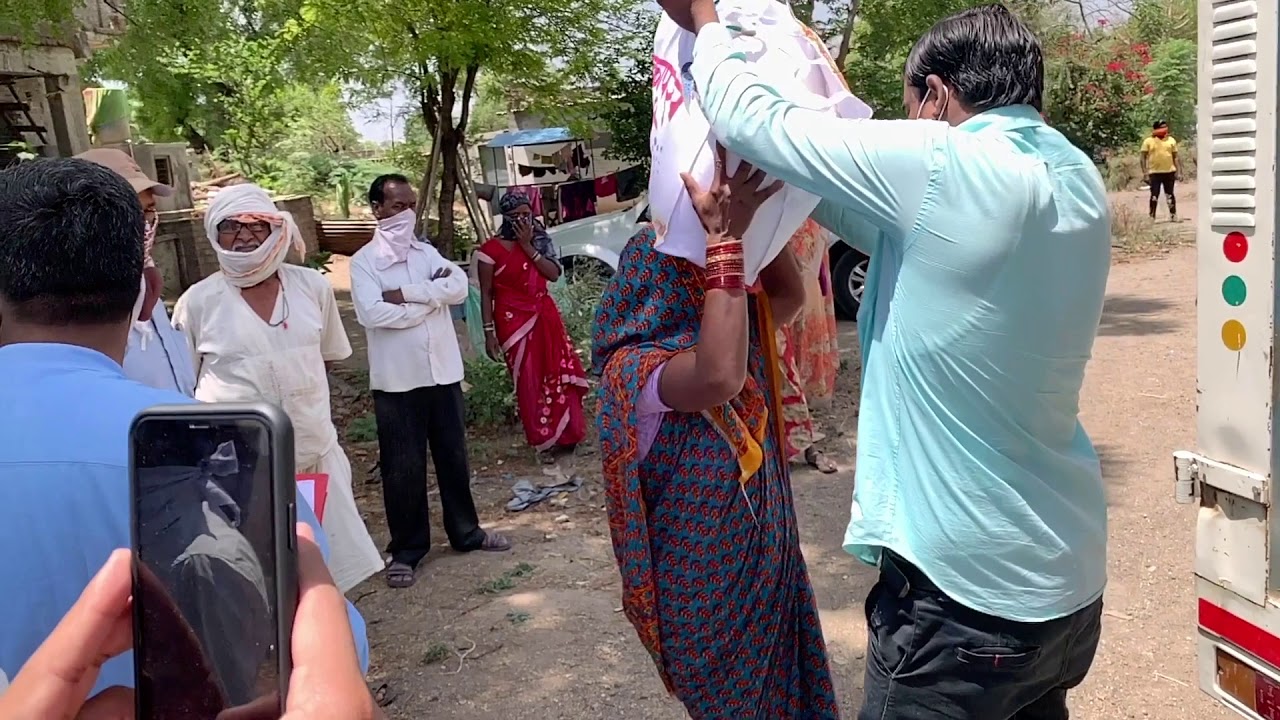 Free Grocery to Needy People.