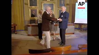 Frenchman and Americans win chemistry prize