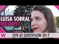 Capture de la vidéo Luísa Sobral (Salvador'S Sister) Interview @ Eurovision 2017 Red Carpet