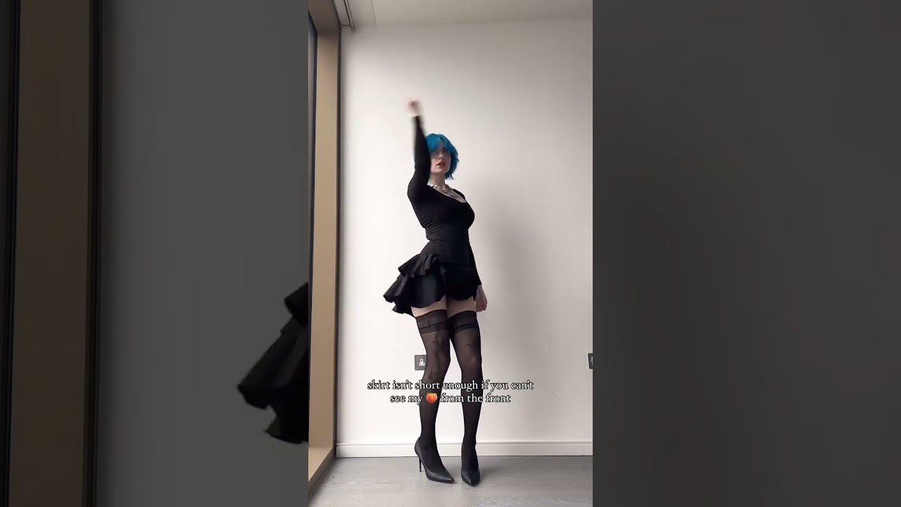 same goes for dresses and shorts 😌