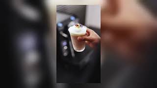 Floral Cream Coffee | Refined Café Presentation | Kaiser Chef
