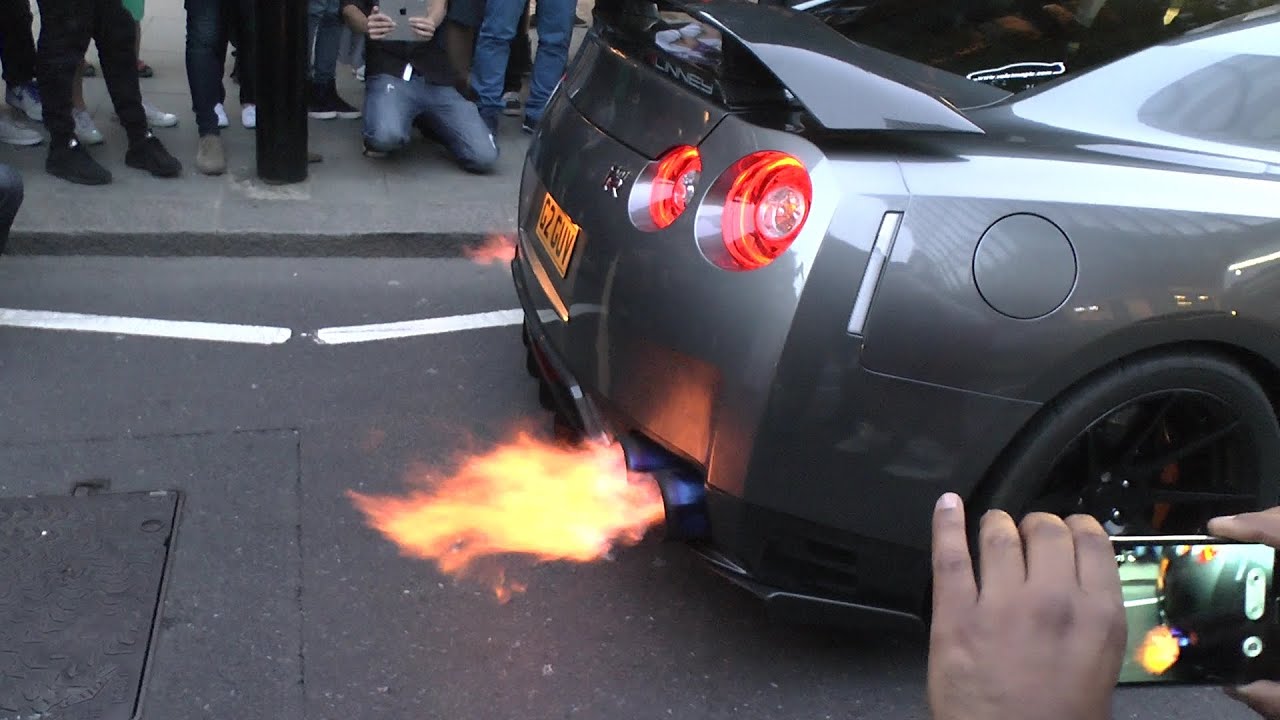 5X LOUD Nissan GTR's Flames & Loud Exhaust Sounds!! YouTube
