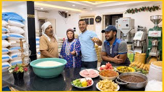 اتجمعو حوليا وعملتهم احلي فطار ورحنا مكنه الطحين وهوريكم عادات وتقاليد الفلاحة لم بتصحه بدري بشطاره