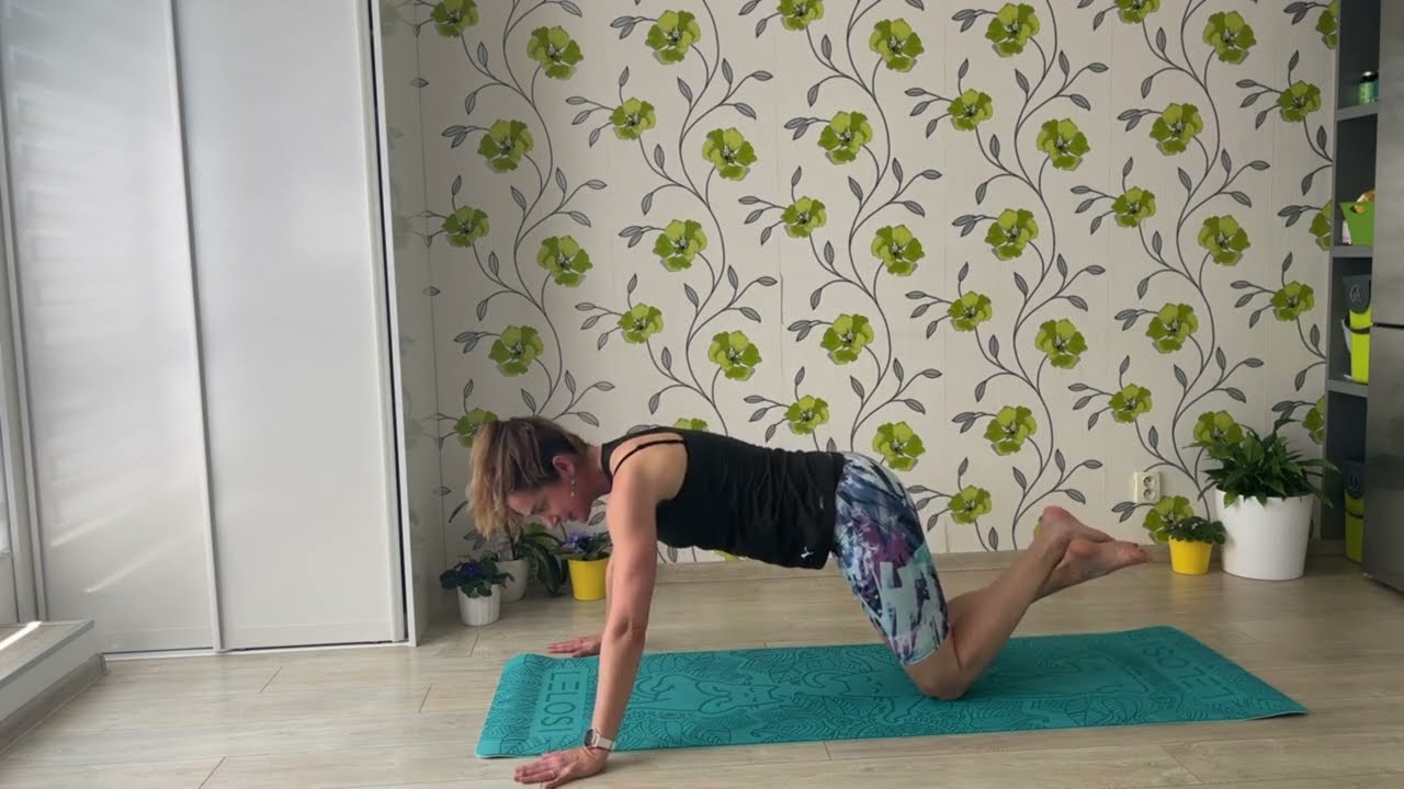 Pilates s Vlaďkou: posilovací lekce pro středně pokročilé