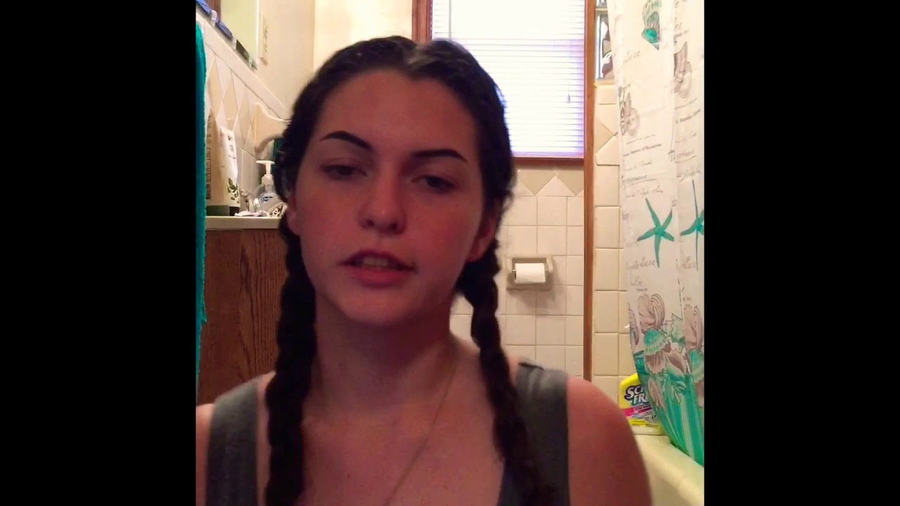 Simple Cranberry Halo Eye