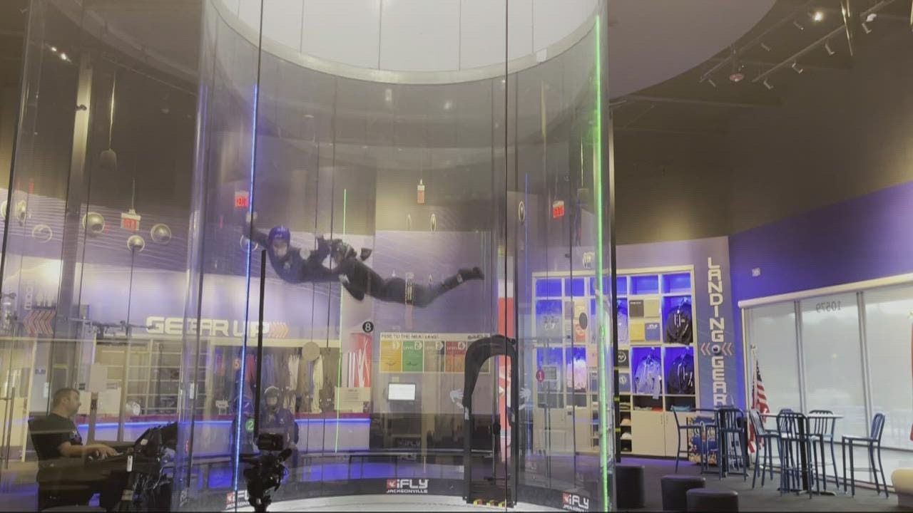 GMJ goes indoor skydiving at iFly Jacksonville during visit for 'Kids Free November' YouTube