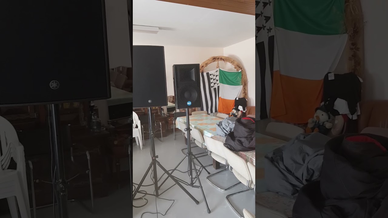 Yamaha dzr15 VS RCF acustica 5212 L (with presets homemade) Both with sub double 15