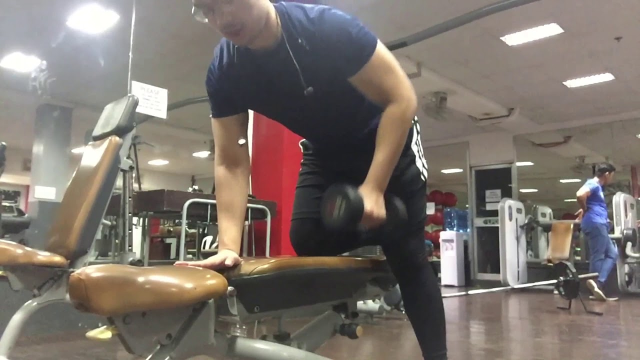 How to do Alternating Dumbell Row - YouTube