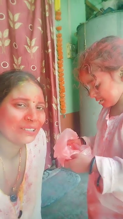 holi me maa ko