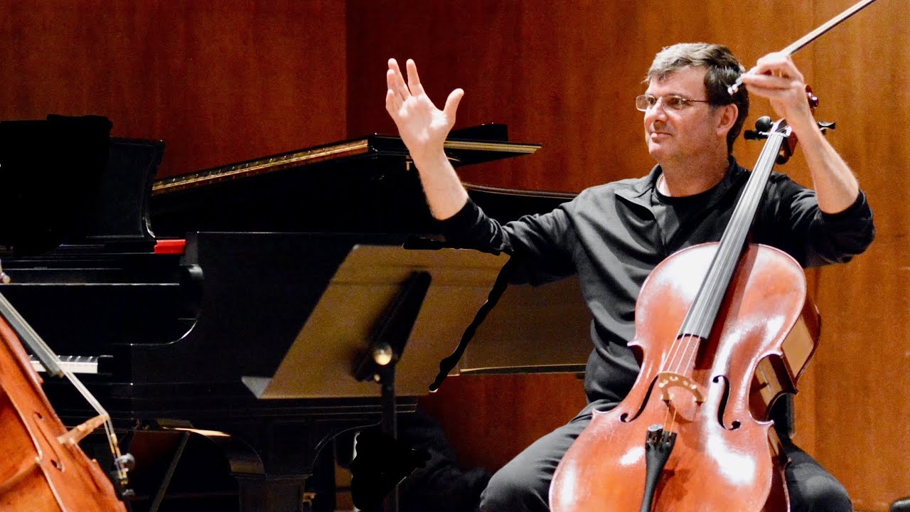 Почему Андрес Диас обменял свою виолончель стоимостью в несколько миллионов долларов на виолончел...