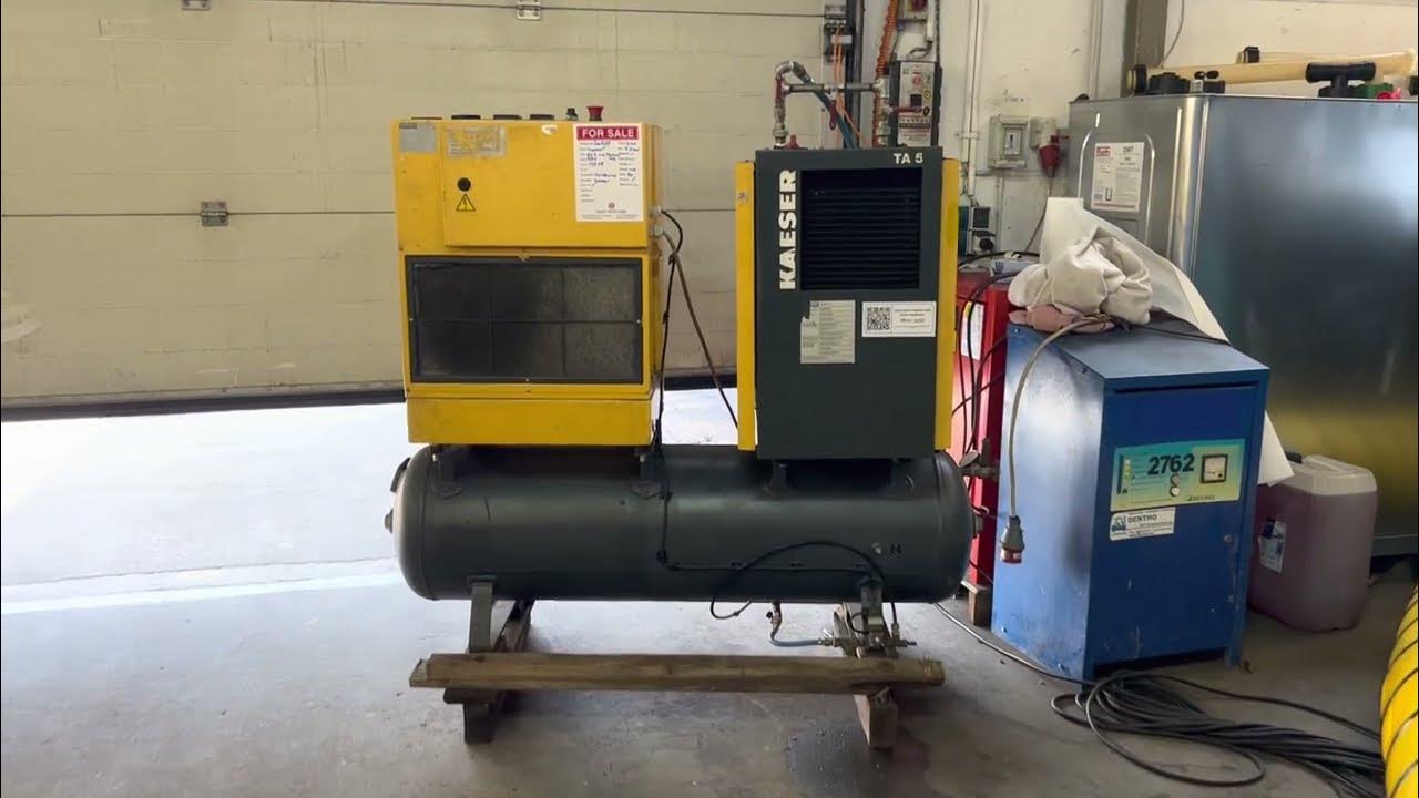 Schraubenkompressor Kaeser SX4 mit Kältetrockner TA5 & Tank Nr. 1025