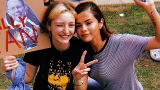 More celebrity news ►► http://bit.ly/subclevvernews selena gomez
fires back at her critics with some major support for the march our
lives movement. sele...