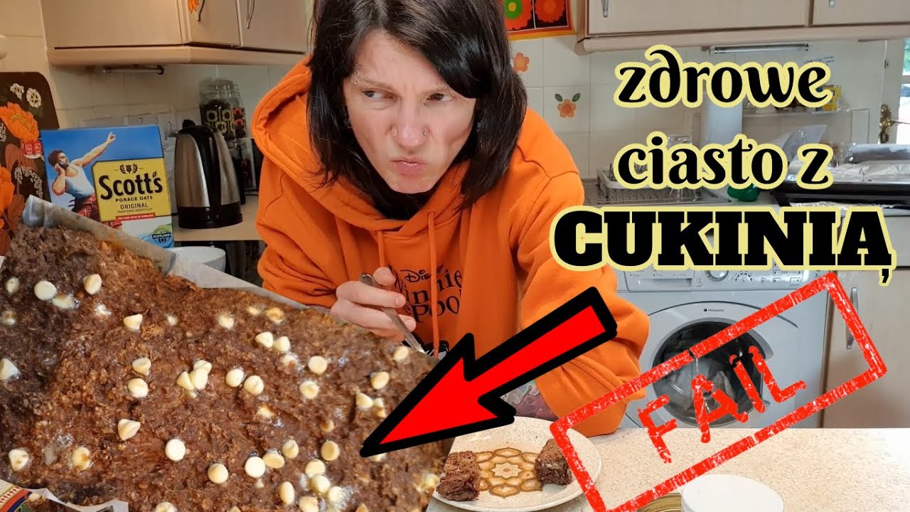 SZYBKIE I ZDROWE CIASTO Z CUKINIĄ