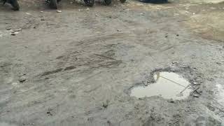 *गांधी नगर सोसायटी नं.७, एकसर डोंगरी,  प्नभाग क्र.१० बोरिवली प.  मुंबई-९२   येथील रस्त्यावर गटातील घ