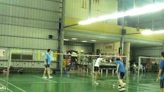 badminon P1020520 羽舞小胖 燕子 vs  小余 阿哲 2/3