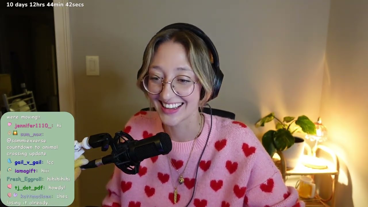 NEW APARTMENT and community game!! 01 04 26