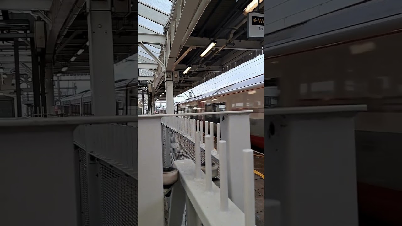 Class 745 Passing Romford at Speed | IRL Trains | ThomasRBX | 