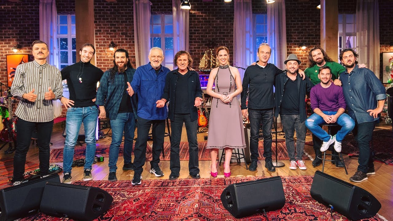 Πριν Το Τέλος - Βασίλης Παπακωνσταντίνου & Απόστολος Μόσιος (live στο Μουσικό Κουτί)