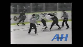 OHL Sep. 22, 1993 Craig Mills,BEL v Joel Yates,KIN Belleville Bulls Kingston Frontenacs