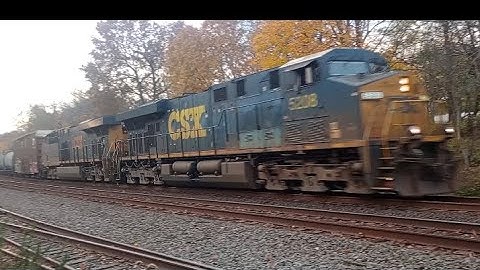 CSX 5208 ES40DC leads Manifest