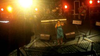 Video thumbnail of "Ana Firmino no Tivoli !!"