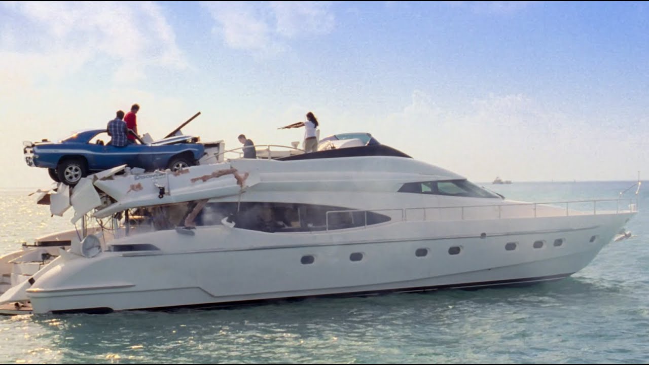 2 Fast 2 Furious (2003) - Brian parks his car in Carter's boat | RetroMovies