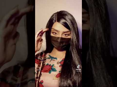 ماتلبس الا قميص روز