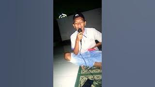 Tukang bangun saur kocak